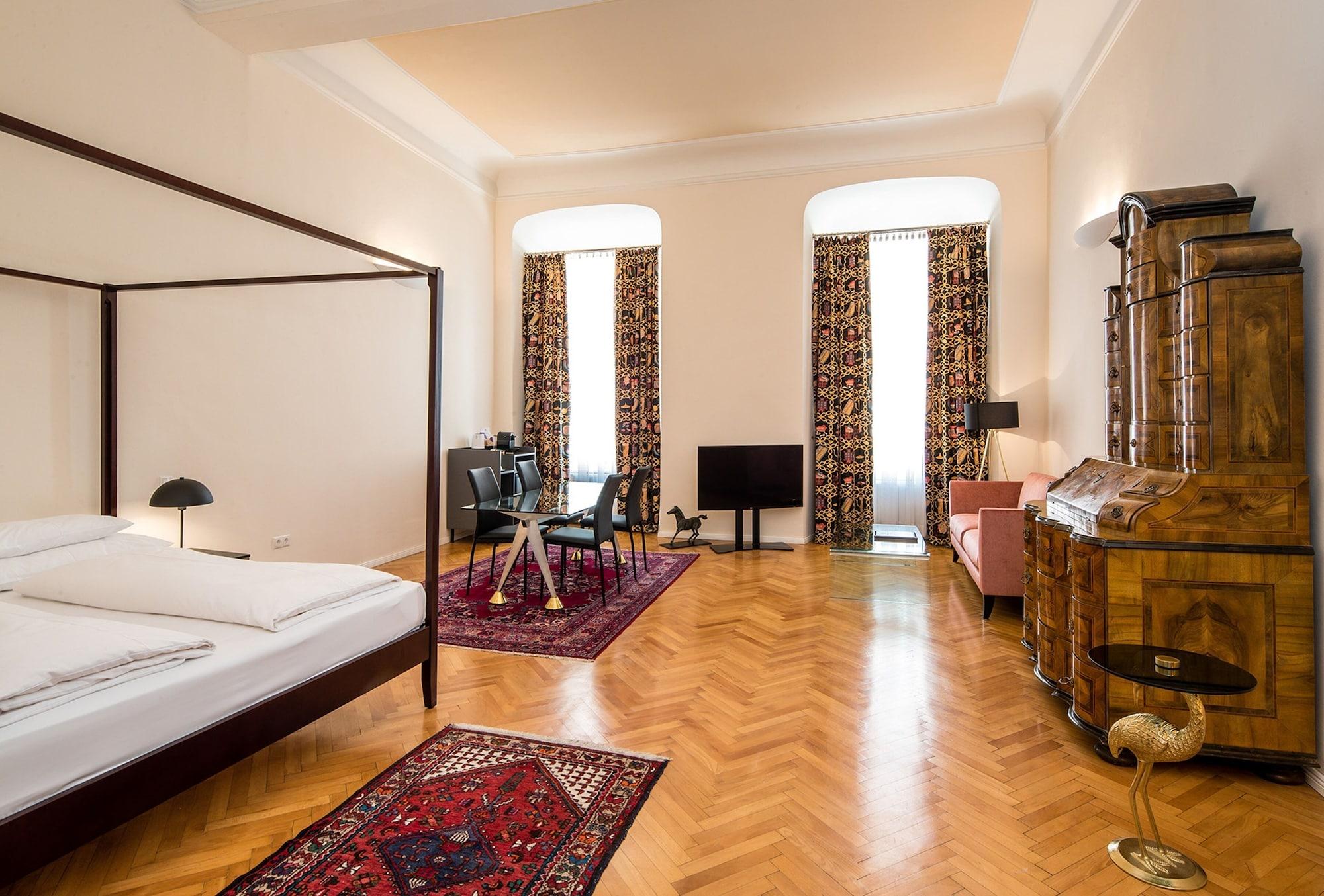 Hotel Boutique Dom - & 4*